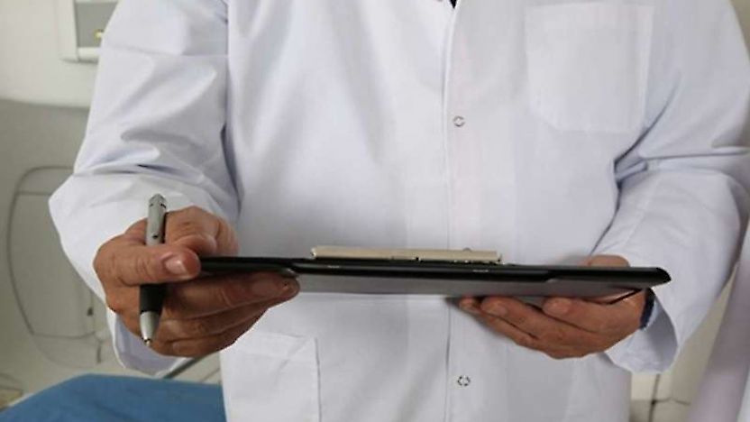 Tıbbi müdahalelerde elektronik rıza dönemi başladı
