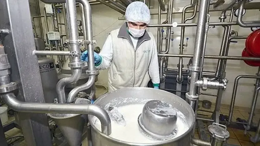 Ticari süt işletmelerince 934 bin 745 ton inek sütü toplandı