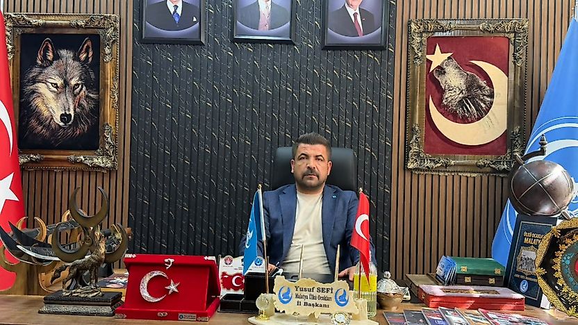 Ülkü Ocakları Malatya İl Başkanı Yusuf Sefi, Muhtarlar Günü'nü Kutladı