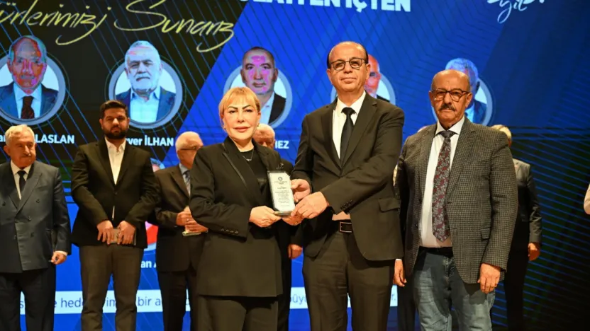 Yasemin Açık, Akademik Kimliği ve Sosyal Katkılarıyla Onurlandırıldı