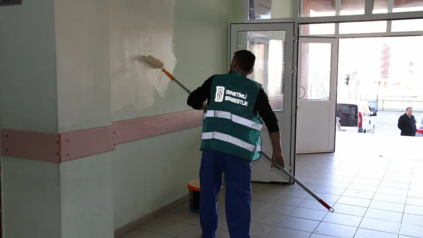 Yaz Tatilinde Okullar Denetimli Serbestlik Yükümlüleri Tarafından Hazırlandı