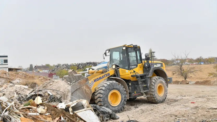 Yeşiltepe'de Hafriyat Alanı Temizlendi, Mahalle Nefes Aldı!