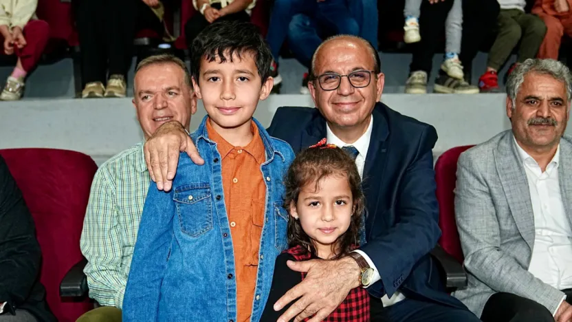Yeşilyurt Belediyesinin Kültürel Etkinliğinde Merkez Spor Salonu Tamamen Doldu