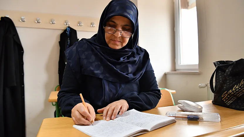 Yeşilyurt'ta Hayat Boyu Öğrenme Meyvelerini Verdi