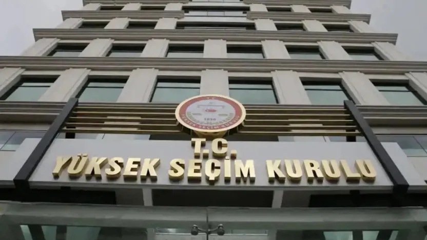 YSK, İlçe Seçim Kurullarının CHP Kongrelerini Durdurma Kararını Yetki Aşımı Saydı
