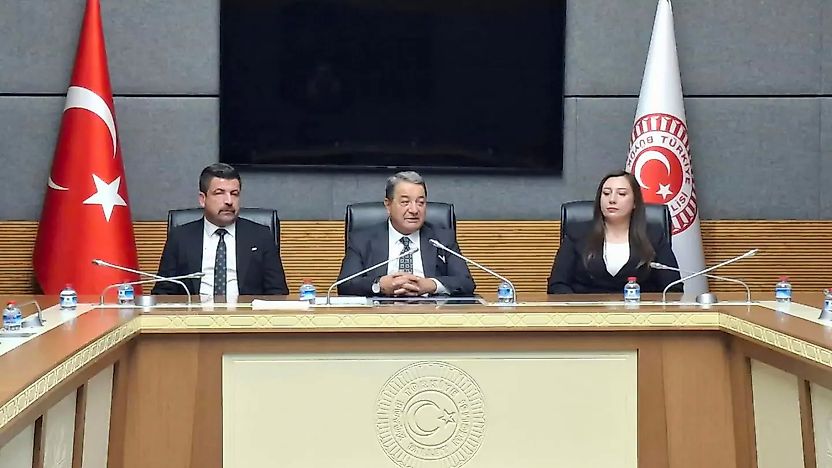 Yusuf Sefi'den MHP'li Fendoğlu'na TBMM'de ziyaret