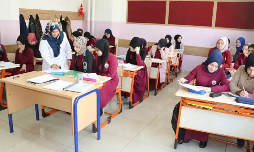 15 Bin Öğretmen Alımı Başlıyor: Tercihler Yarın, Son Gün 21 Kasım