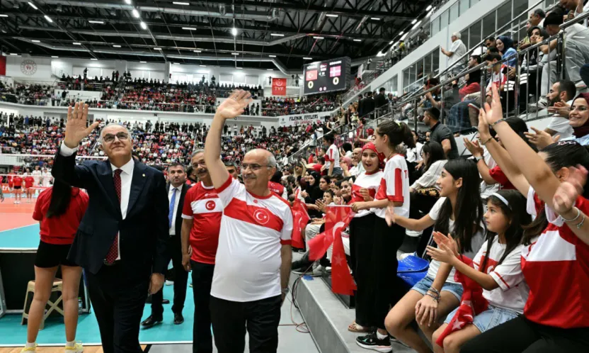 A milli erkek voleybol takımı, Avrupa şampiyonası biletini Malatya'da aldı