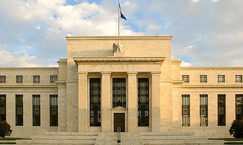 ABD Merkez Bankası'ndan Üç Yıl Sonra İlk Faiz Artışı