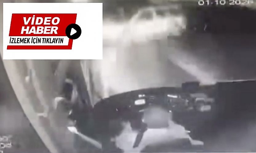 AFAD Kavşağı'ndaki feci kaza kameraya yansıdı: 2 ölü, 3 yaralı