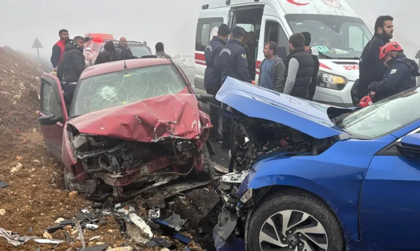 Akçadağ'da Trafik Kazası: 5 Kişi Yaralandı