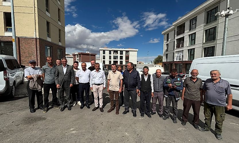 Akçadağ Esnafından Yeni Çarşı Tepkisi: 'Bu Anahtarları Bu Şekliyle Kabul Etmiyoruz'