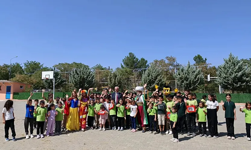 Arguvan'da Minik Öğrenciler İçin Renkli 'Okula Merhaba' Şenliği