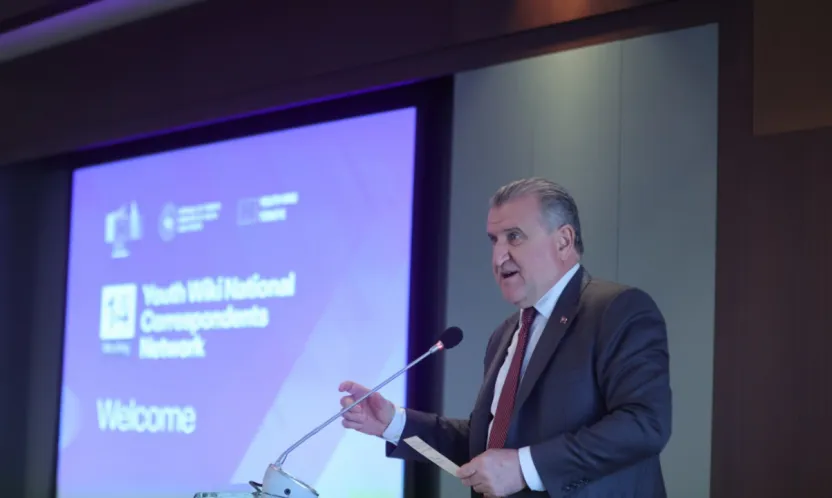 Bakan Bak: Gençleri karar alma süreçlerinin doğal paydaşı olarak görüyoruz