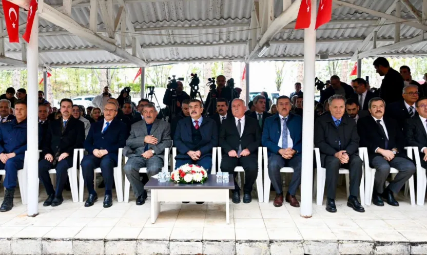 Bakan Tekin, Malatya'da Abdal Musa Lokması Etkinliğine Katıldı