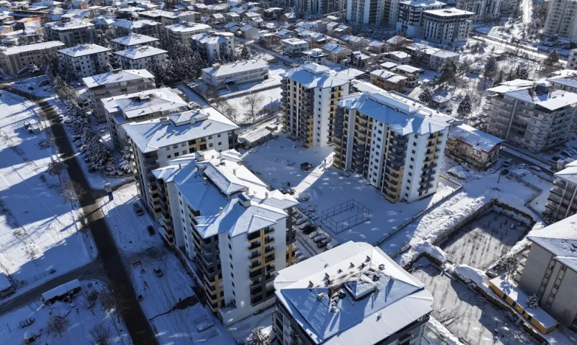 Başkan Geçit Sahada: Yeşil Yaşam Evleri'nde Teslimata Sayılı Günler