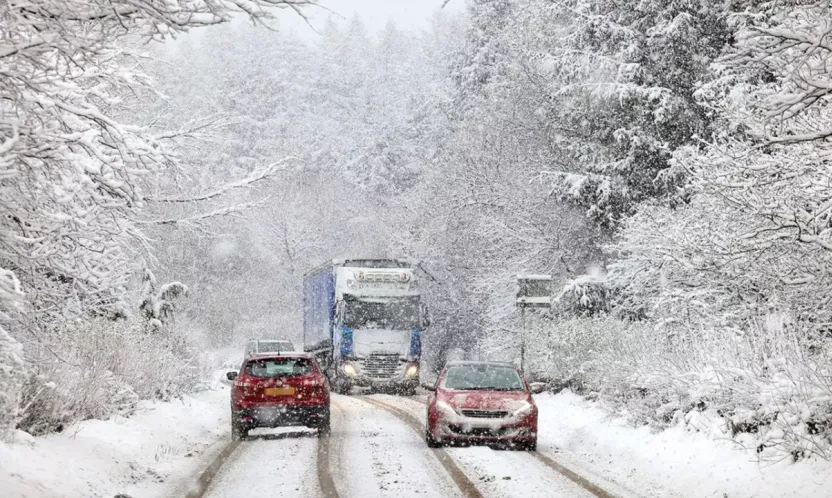Batı Karadeniz'de Sağanak, Doğu Anadolu'da Kuvvetli Kar Bekleniyor