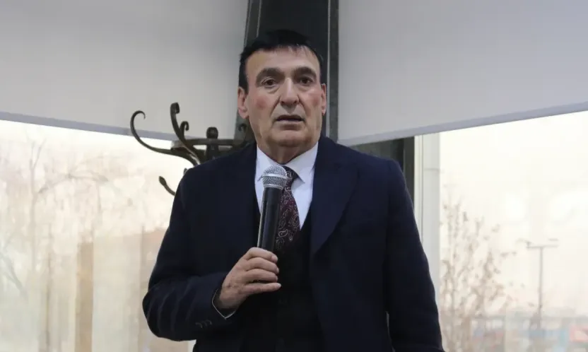 'Bayrağımız Milletimizin Onurudur, Asla Hedef Alınamaz'