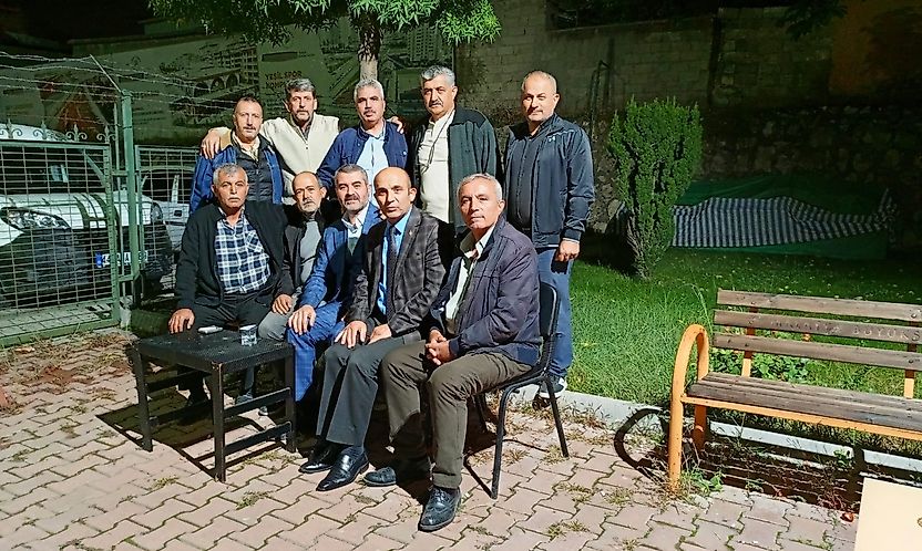 Boztepeli 1970 Doğumlulardan Sürpriz Buluşma: Eski Dostlar Hasret Giderdi
