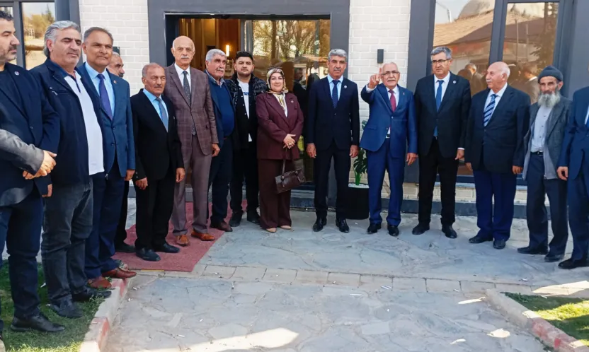 Büyük Birlik Partisi Akçadağ İlçe Kongresi Coşku ile Gerçekleşti