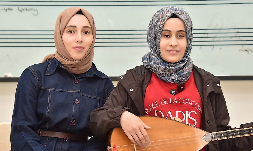 Büyükşehir Belediyesinin Ücretsiz YKS Kursları Rabia'yı Hayaline Kavuşturdu