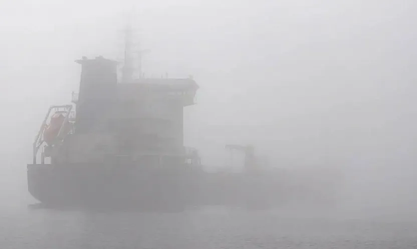 Çanakkale Boğazı yoğun sis nedeniyle trafiğe kapatıldı