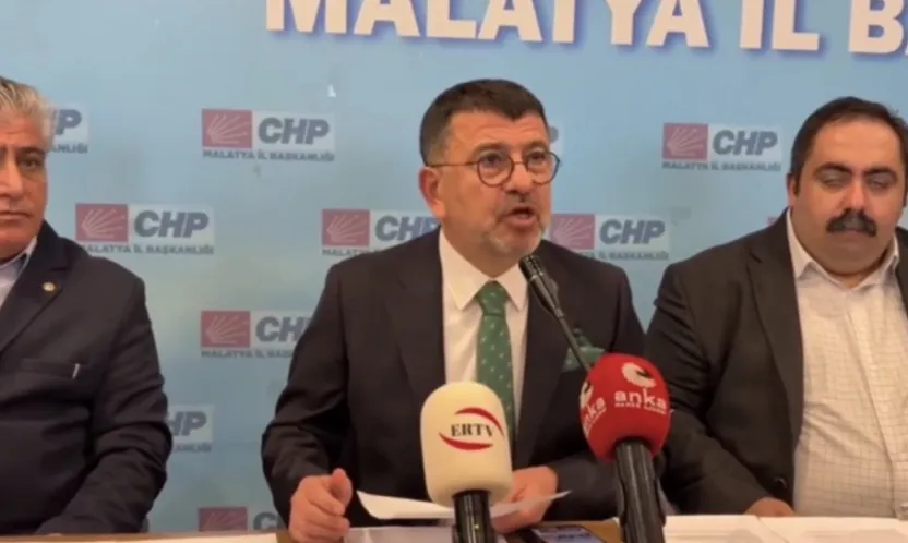 CHP'li Ağbaba'dan Tepki: 'Sanki Malatya'da Deprem Yaşanmadı'