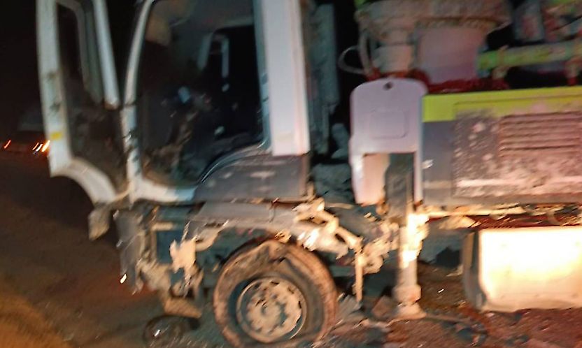 Cip ile Beton Mikseri Çarpıştı: 3 Yaralı