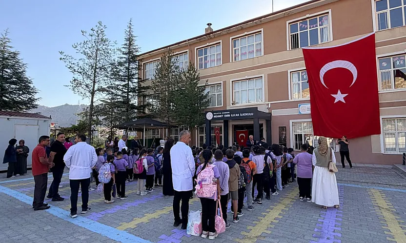 Darende'de Yeni Eğitim Yılında 429 Öğretmen Görev Başında