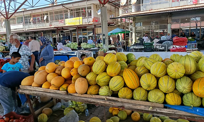 Darende'nin Meşhur Irmaklı Kavunu Tezgâhlarda Yerini Aldı