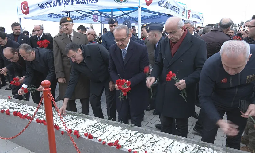 Depremde Kaybettiklerimiz İçin Malatya'da Anma Programı Düzenlendi