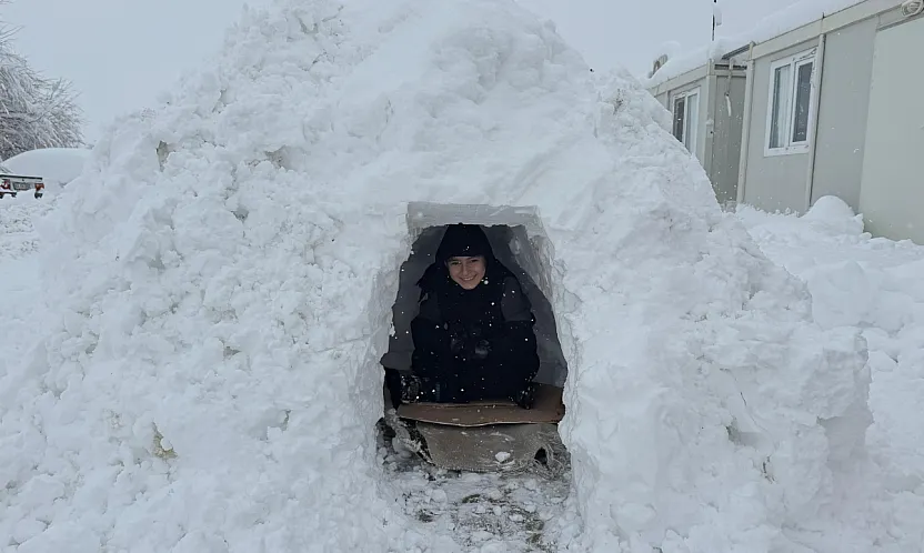 Doğanşehir Beyaza Büründü: Kar Kalınlığı Yer Yer 1 Metre