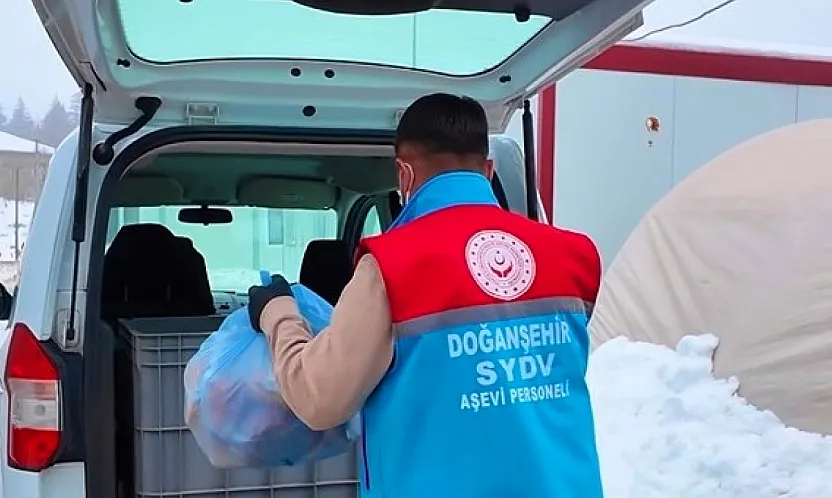 Doğanşehir'de 65 Yaş Üstü Vatandaşlara Her Gün Sıcak Yemek