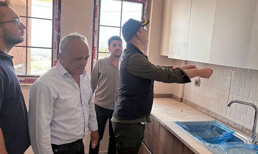 Doğanşehir'de Kırsal Konutlarda Çalışmalar Hız Kesmeden Sürüyor