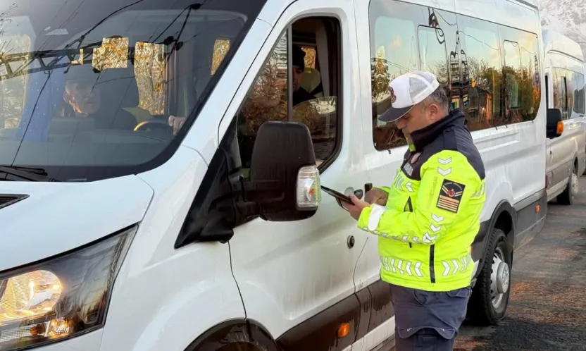 Doğanşehir'de Kış Lastiği Denetimi Yapıldı
