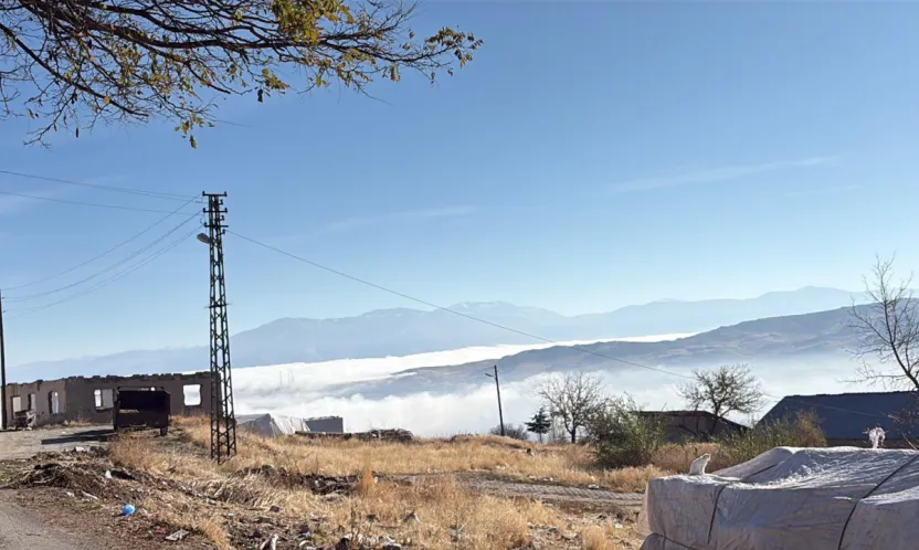 Doğanşehir ve Darende'de 'Bulut Denizi' Manzarası Mest Etti