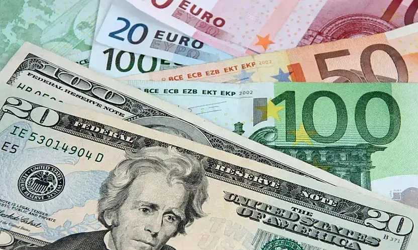 Dolar ve Euroda Günün İlk Rakamları Belli Oldu