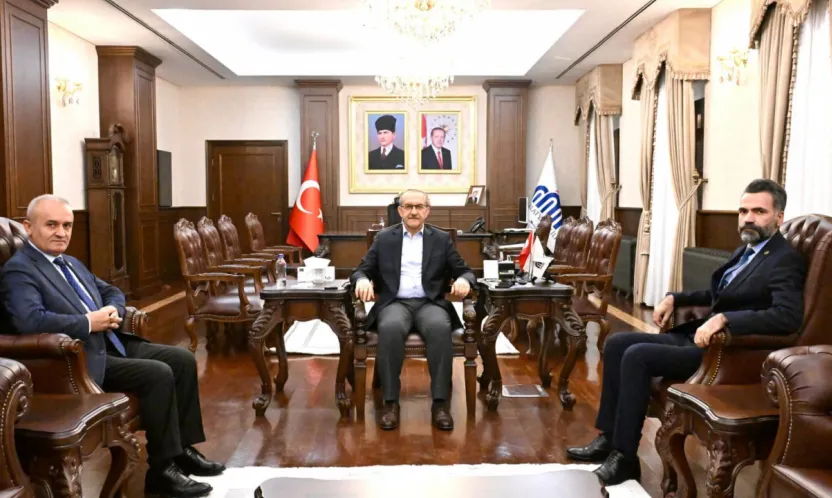 Dr. Abdullah Akgüneş'ten Vali Seddar Yavuz'a Ziyaret