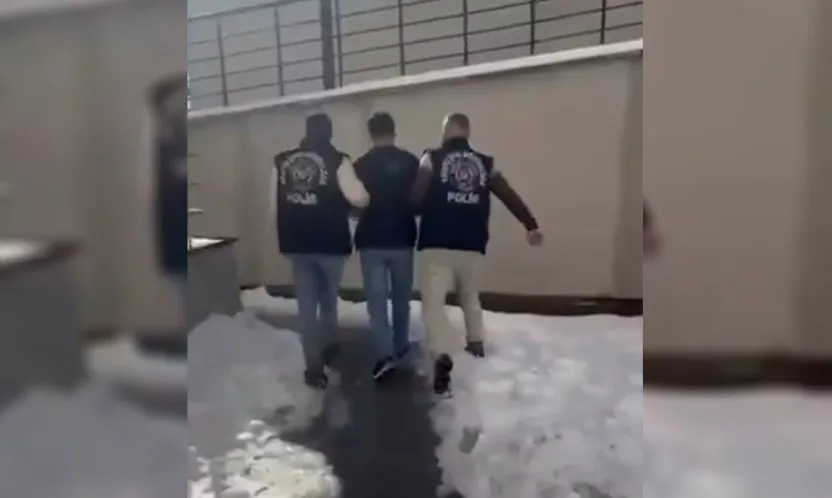 Elazığ'da 23 Yıl Hapis Cezasıyla Aranan Hırsızlık Hükümlüsü Yakalandı