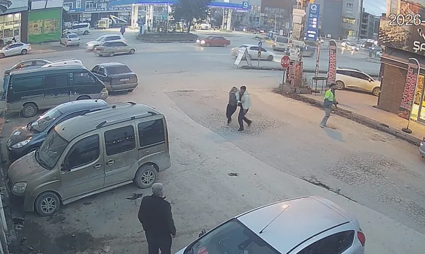 Eşini Darp Edip Silahla Tehdit Etti, Cezaevine Gönderildi