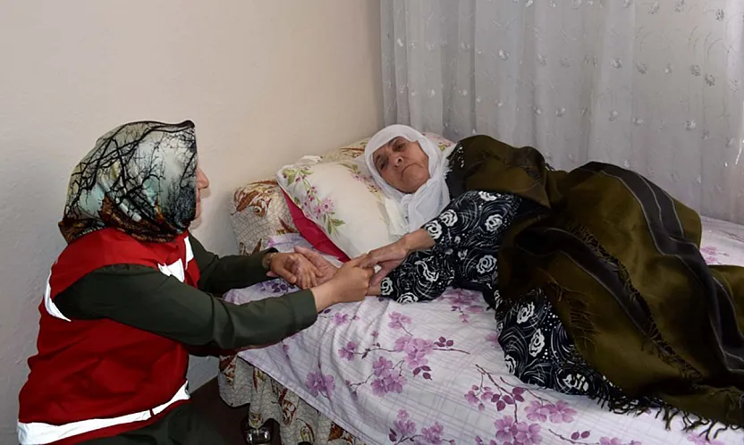 Evde Bakım Yardımı ödemeleri hesaplana yatırılmaya başlandı