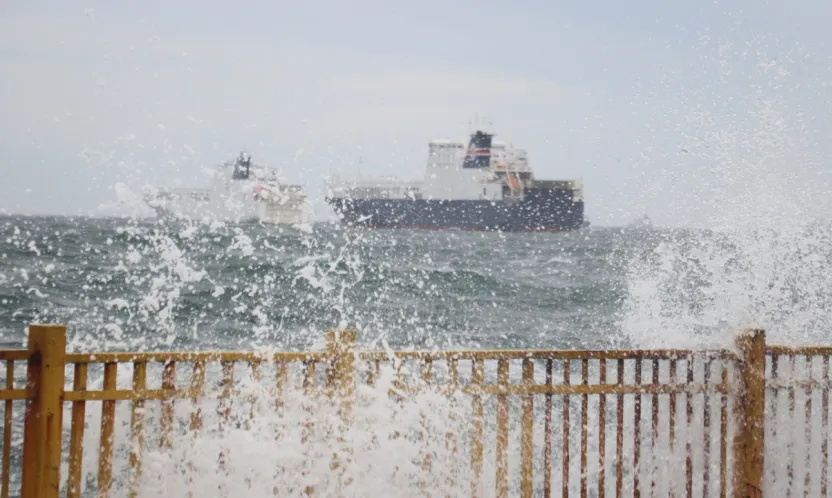 Fırtına Deniz Ulaşımını Vurdu: İDO ve BUDO Seferleri İptal