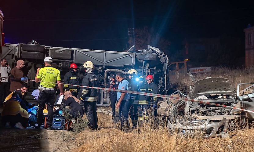 Gaziantep-Osmaniye Yolunda Feci Kaza: 7 Ölü, 13 Yaralı