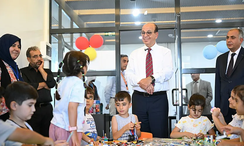 Geleceğin Teknoloji Mimarları Yeşilyurt'ta Yetişiyor