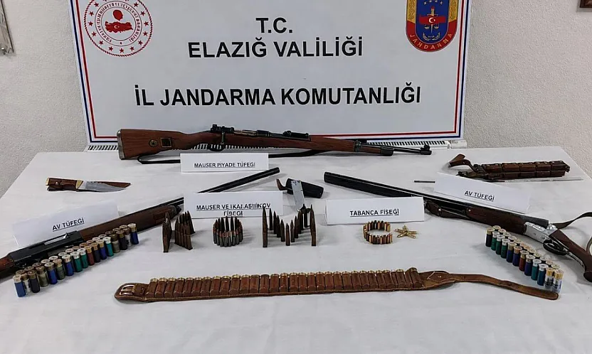 Jandarmadan Sivrice'de Silah Baskını