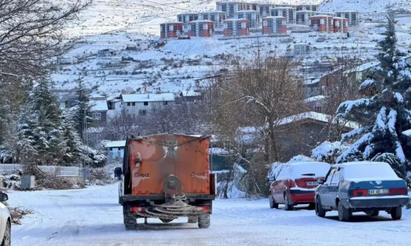 Kar ve Tipi Malatya'da Ulaşımı Olumsuz Etkiledi