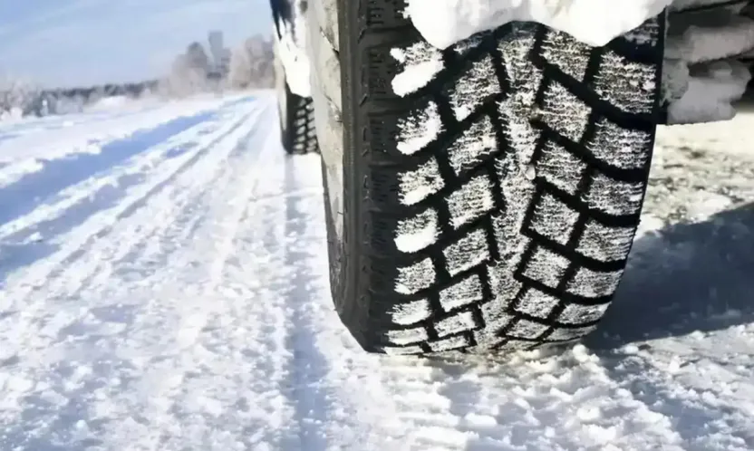 Kış Lastiği Olmayan Araçlar Yola Devam Edemeyecek
