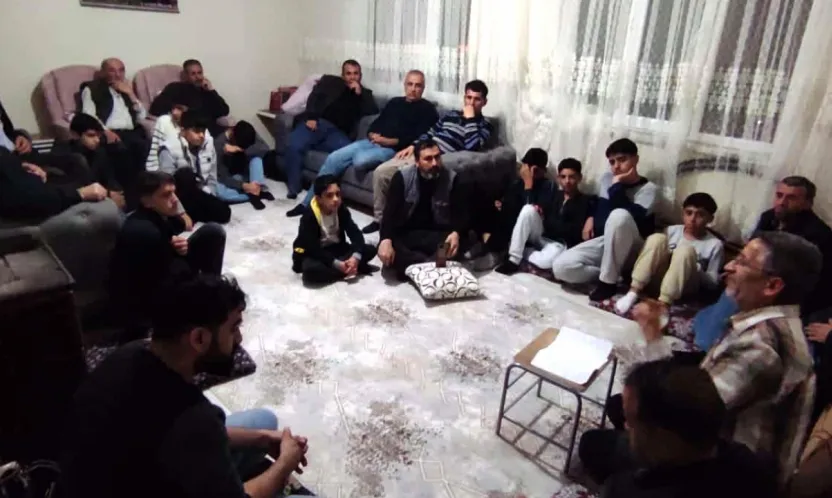 'Komşuna Sevgiyle Bak' Projesi Dilek Mahallesi'nde Hayat Buldu