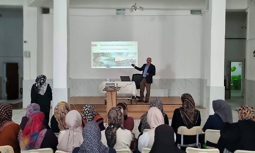 Kur'an kurslarında çevre ve israf bilinci seminerleri düzenlendi