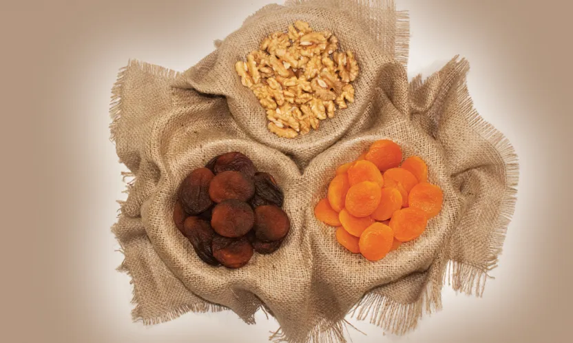 Kuru kayısı ihracatında yaklaşık 35 bin tonluk stok geçiş dönemi için can simidi olacak